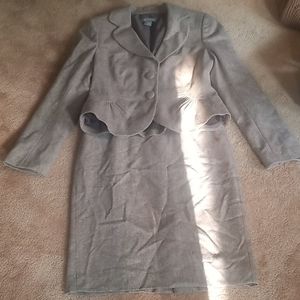 Ann Taylor Business Dress Suit